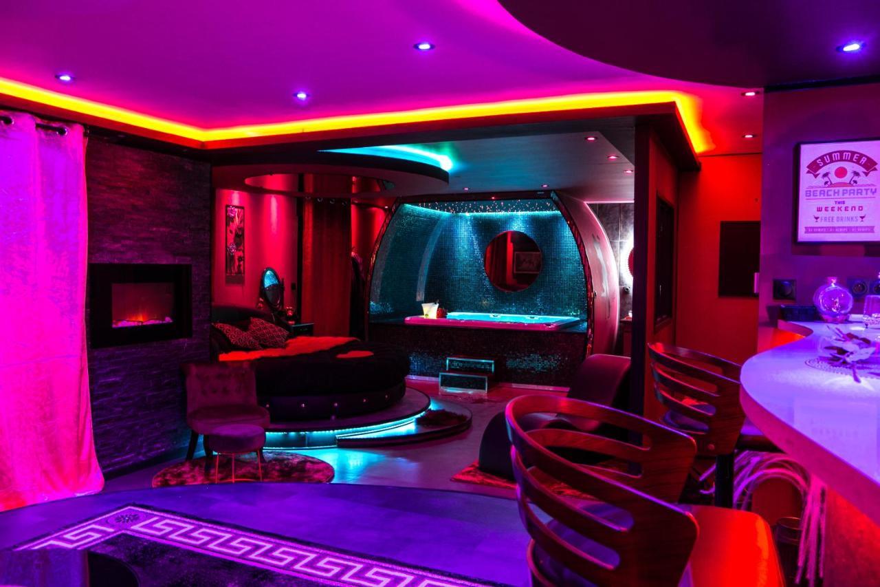 L'Insolite Spa Privatif "Suite Luxueuse-Jacuzzi" Toulouse Exterior photo